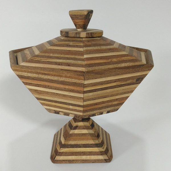 ظرف شکلات خوری با درپوش تمام چوبی