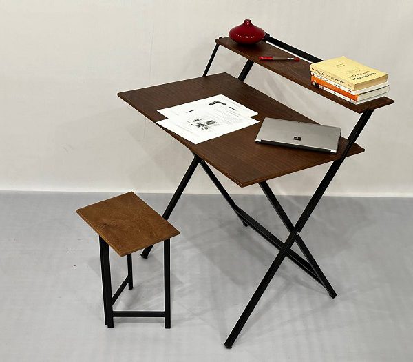 میز تحریر چوب و فلز تاشو همراه با صندلی تاشو
